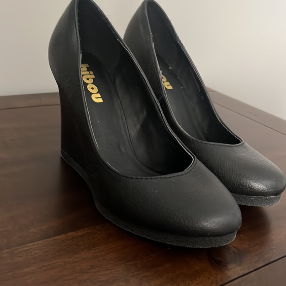 Hibou wedge pumps excellent - Picture 3 of 6